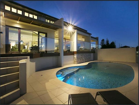 Riverfront Dream - Accommodation Daintree 4