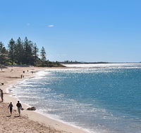 The Norfolks on Moffat Beach - Accommodation Daintree