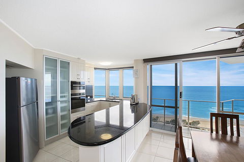 Catalina Resort - Accommodation Daintree 31