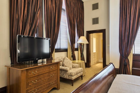 Treasury Brisbane - Accommodation Daintree 41