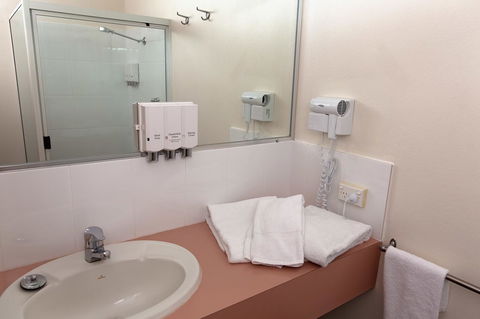 White Lace Motor Inn - Accommodation Daintree 26