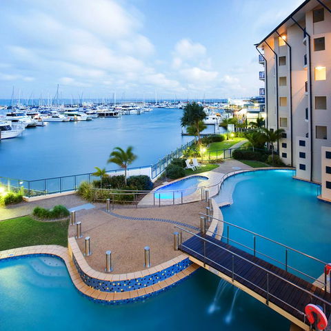 Mantra Hervey Bay - Accommodation Daintree 0