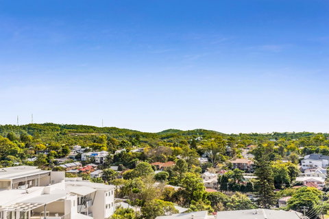Essence Suites Taringa - Accommodation Daintree 37