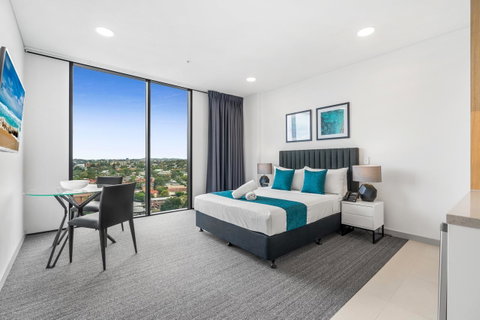 Essence Suites Taringa - Accommodation Daintree 21