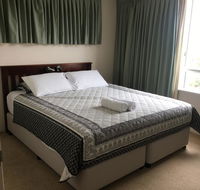 Burleigh Beach Tower - Accommodation Daintree