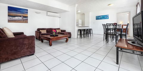 Bilinga Beach Motel - Accommodation Daintree 42