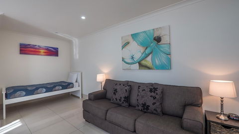 Bilinga Beach Motel - Accommodation Daintree 36