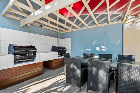 Sailport Mooloolaba Apartments - Accommodation Daintree 8