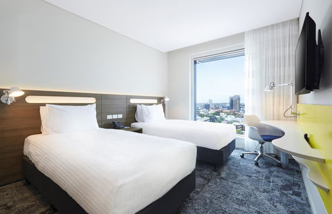 Holiday Inn Express Brisbane Central, An IHG Hotel - Accommodation Daintree 17