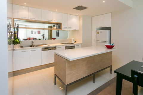 Grand Mercure Allegra Hervey Bay - Accommodation Daintree 3