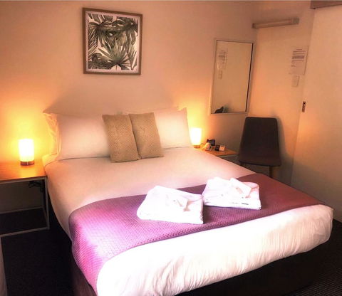 Aabon Apartments & Motel - Accommodation Daintree 0