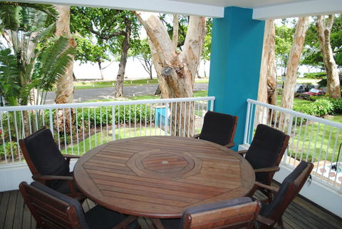 BeachView Apartments At Villa Paradiso - Accommodation Daintree 10