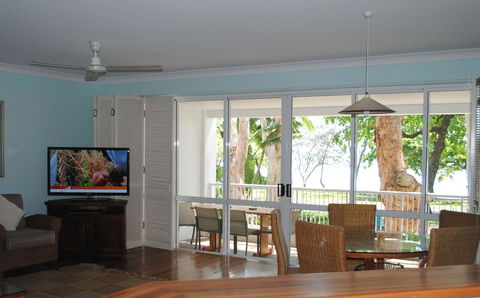BeachView Apartments At Villa Paradiso - Accommodation Daintree 21