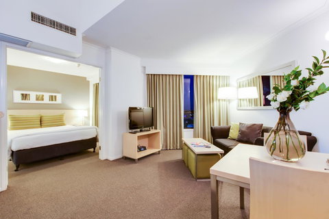 Oakwood Hotel & Apartments Brisbane - Accommodation Daintree 16
