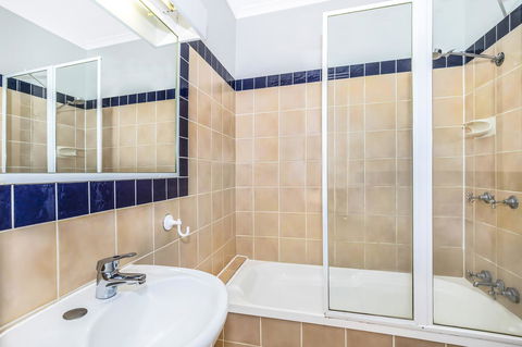 City Palms Brisbane - Accommodation Daintree 12
