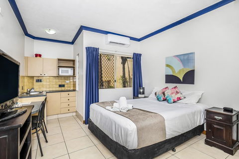 City Palms Brisbane - Accommodation Daintree 7