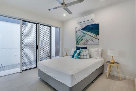 Oceans Edge Holiday Home - Accommodation Daintree 13