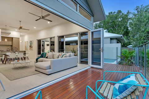 Oceans Edge Holiday Home - Accommodation Daintree 4