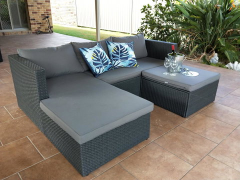 Waterfront Theme Park Getaway - Accommodation Daintree 17