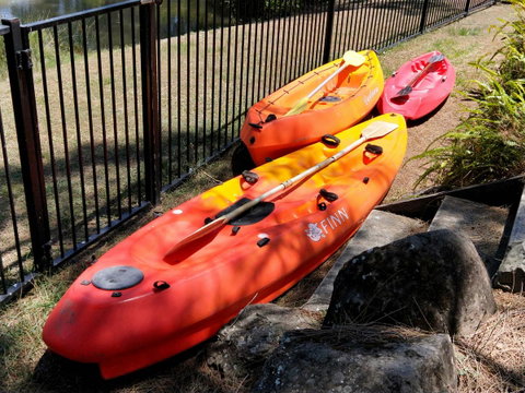 Waterfront Theme Park Getaway - Accommodation Daintree 19