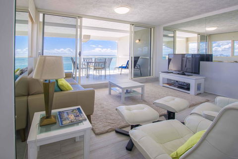 84 The Spit Holiday Apartments - Accommodation Daintree 21