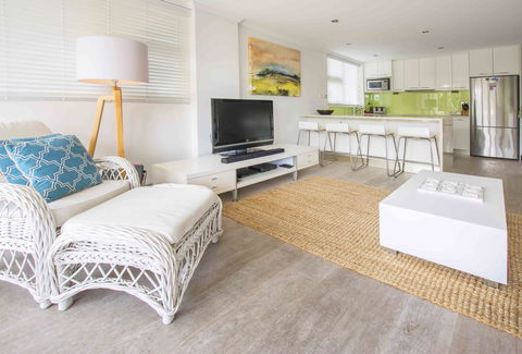 84 The Spit Holiday Apartments - Accommodation Daintree 17