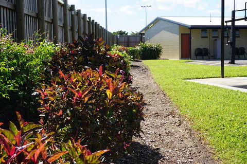 YAL Cairns - A Motel That Makes A Difference - Accommodation Daintree 40
