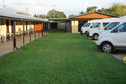 YAL Cairns - A Motel That Makes A Difference - Accommodation Daintree 33