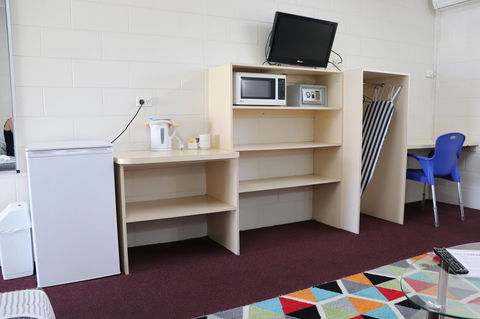 YAL Cairns - A Motel That Makes A Difference - Accommodation Daintree 19