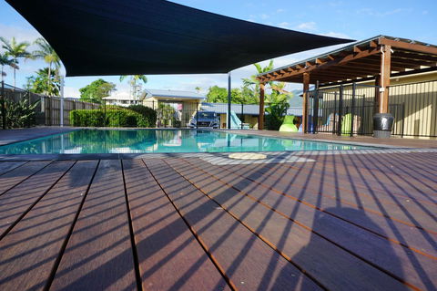 YAL Cairns - A Motel That Makes A Difference - Accommodation Daintree 24