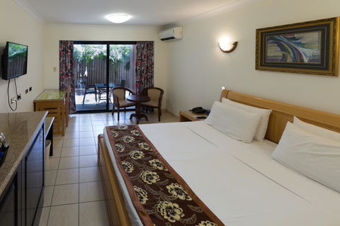 Novena Palms Motel - Accommodation Daintree 16