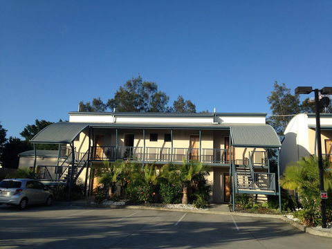 Novena Palms Motel - Accommodation Daintree 7