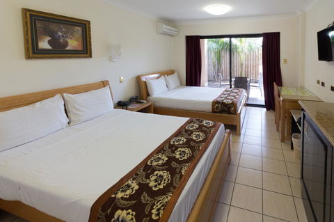 Novena Palms Motel - Accommodation Daintree 21