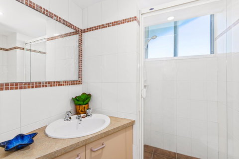 Rainbow Commodore Coolangatta - Accommodation Daintree 24