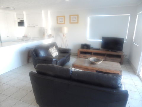 Tranquil Shores - Accommodation Daintree 6