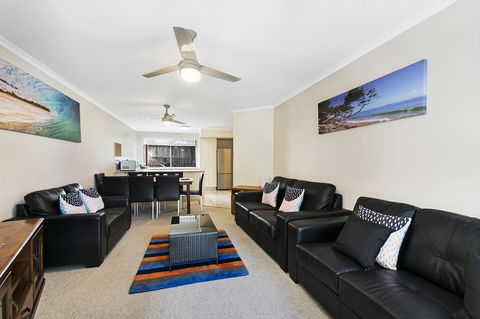 Growder Court 3 - Coolum Beach QLD - Accommodation Daintree 16