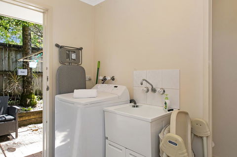 Growder Court 3 - Coolum Beach QLD - Accommodation Daintree 32