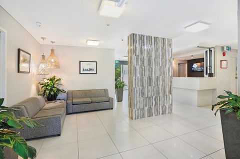 Majorca Isle Beachside Resort - Accommodation Daintree 12