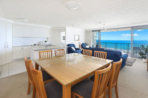 Majorca Isle Beachside Resort - Accommodation Daintree 2