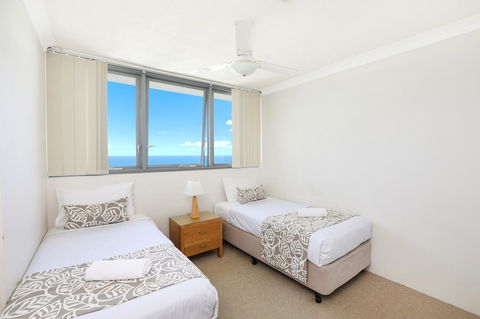 Majorca Isle Beachside Resort - Accommodation Daintree 5