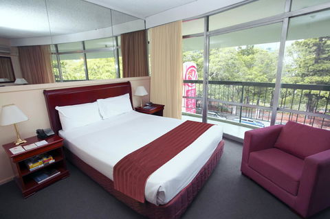 Madison Tower Mill Hotel - Accommodation Daintree 4