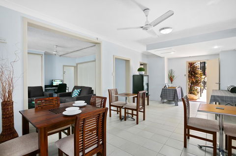 Cairns City Palms - Accommodation Daintree 6