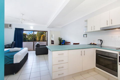 Cairns City Palms - Accommodation Daintree 13