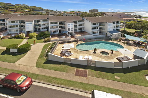 Pandanus Coolum Beach - Accommodation Daintree 19
