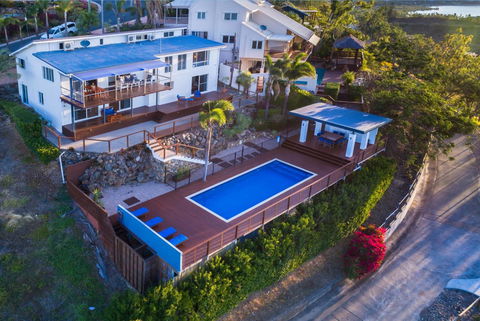 Nautilus On The Hill - Airlie Beach - Accommodation Daintree 13