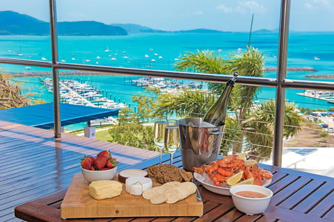 Nautilus On The Hill - Airlie Beach - Accommodation Daintree 2