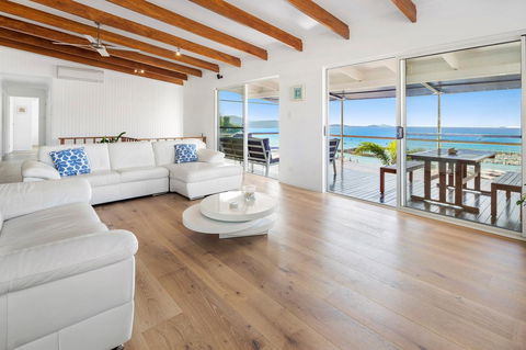 Nautilus On The Hill - Airlie Beach - Accommodation Daintree 33