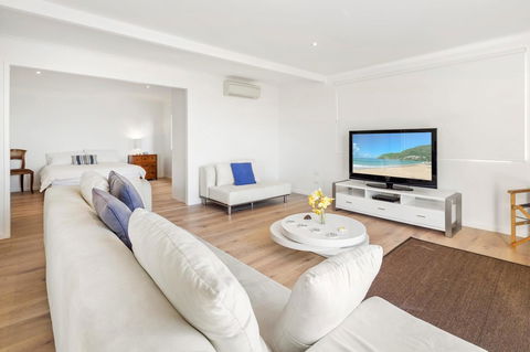 Nautilus On The Hill - Airlie Beach - Accommodation Daintree 22