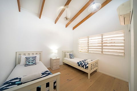 Nautilus On The Hill - Airlie Beach - Accommodation Daintree 11
