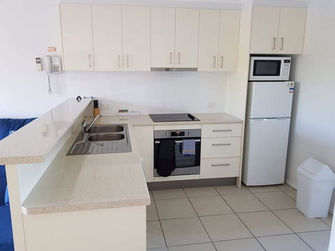 Coolum Beach Getaway Resort - Accommodation Daintree 9